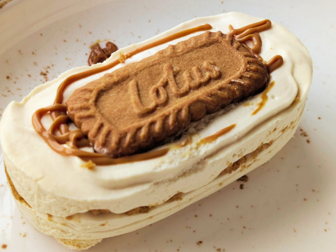 Tiramisu Lotus